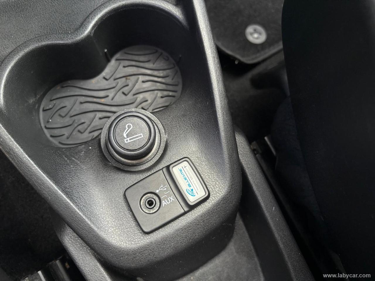 LANCIA Ypsilon 1.2 69 CV 5p. GPL Ecochic Ele. ELEFANTINO ROSA