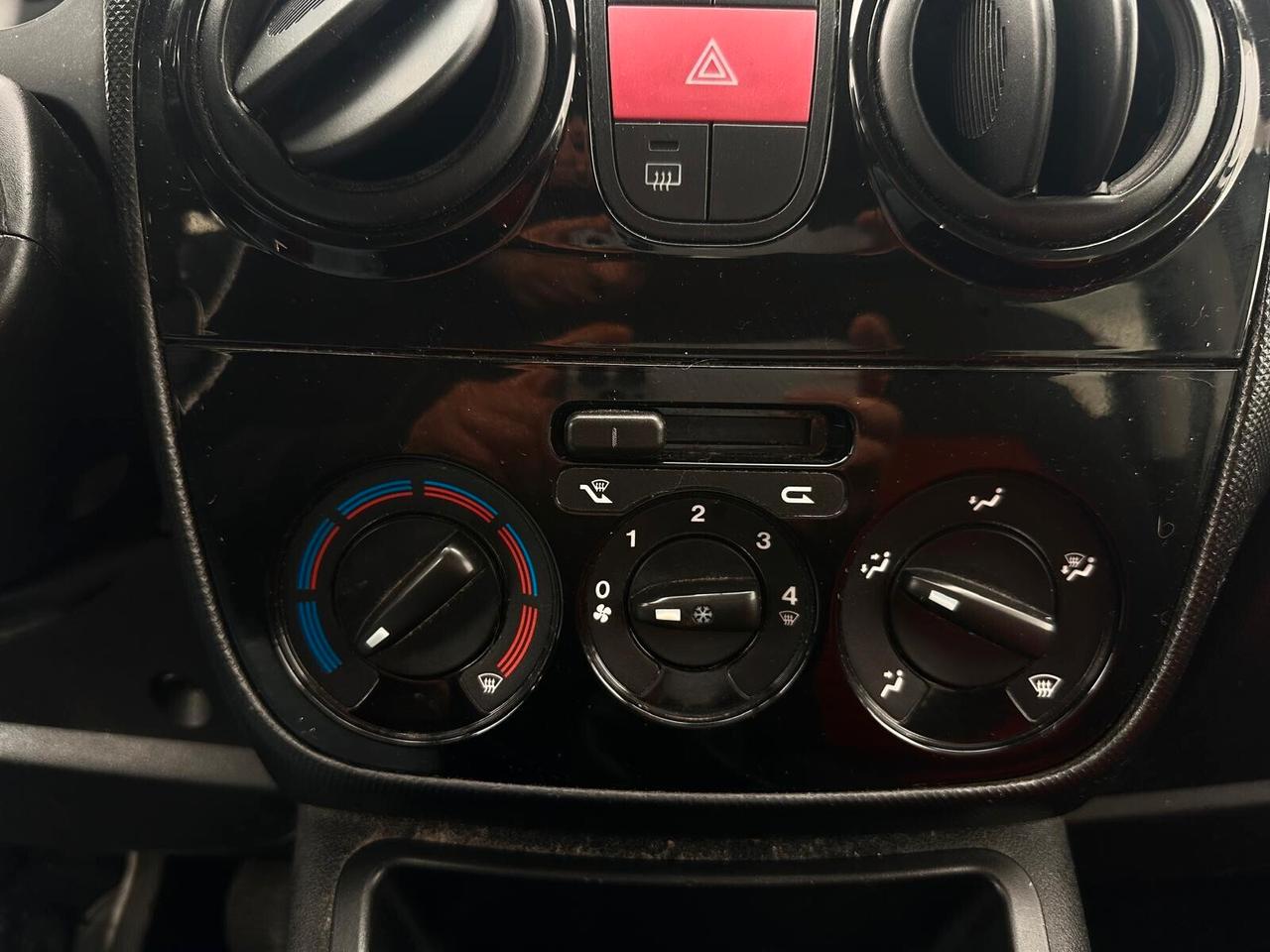 Fiat Qubo 1.3 MJT 75 CV Trekking