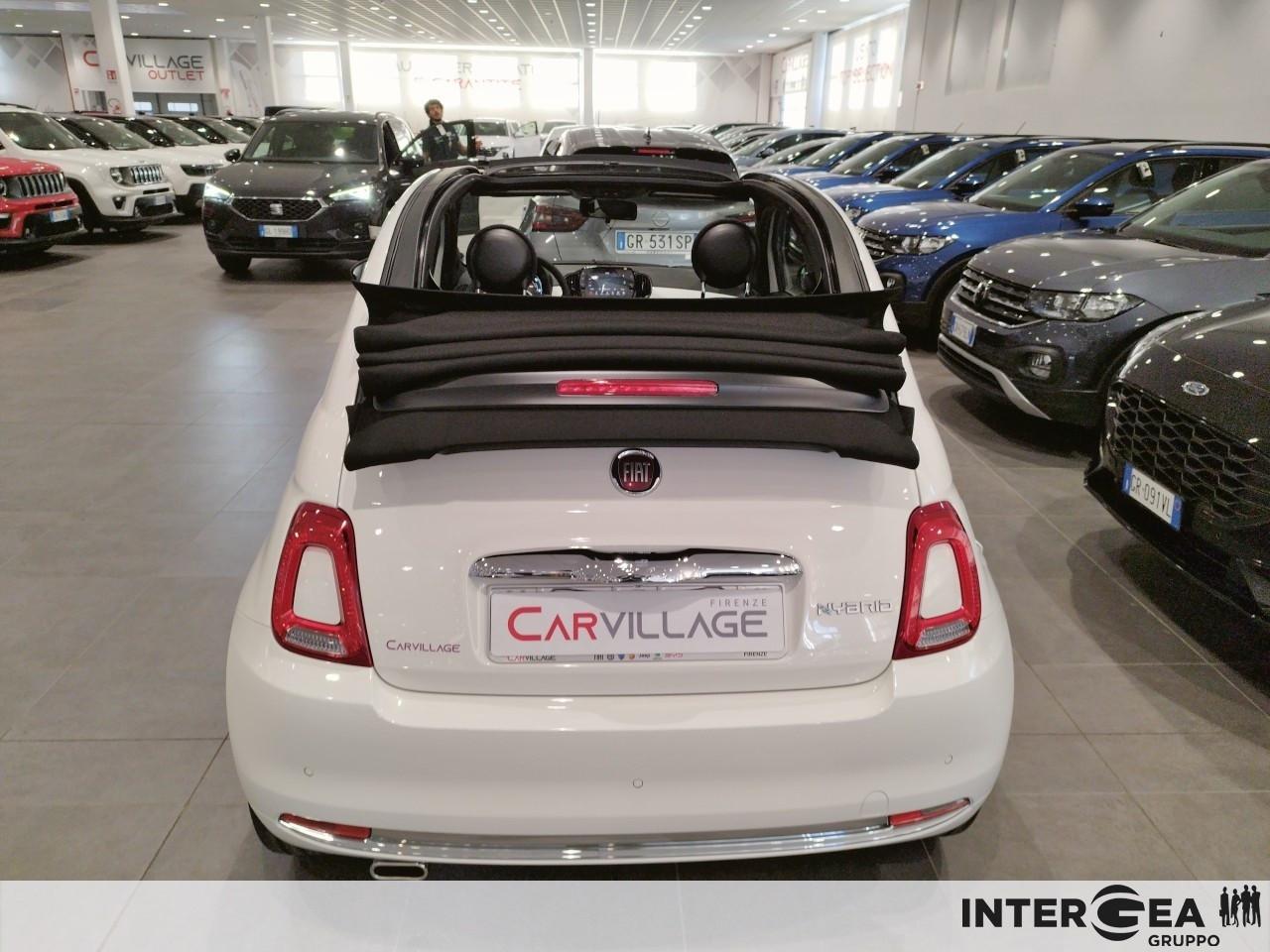 FIAT 500C 1.0 hybrid Dolcevita 70cv