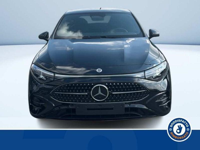 Mercedes-Benz CLA 200 Automatic Coupé AMG Line Premium