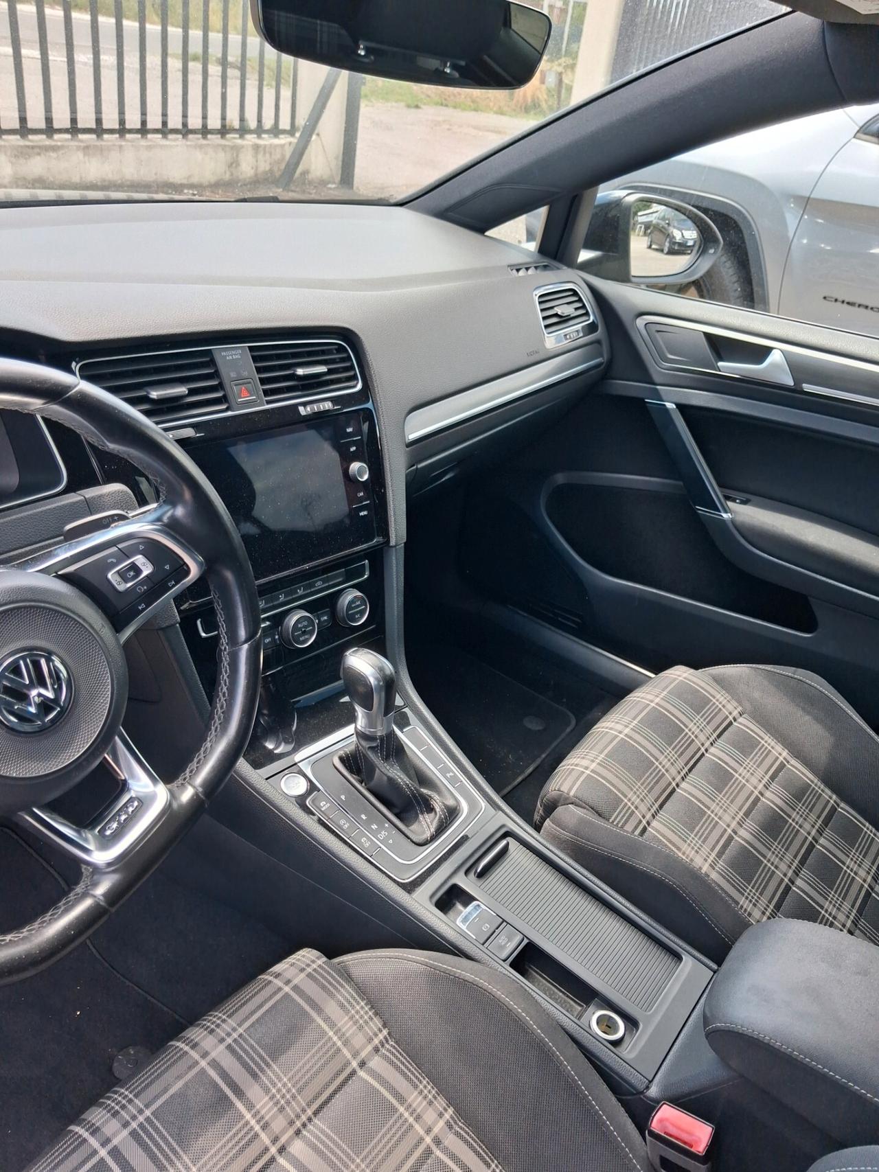 Volkswagen Golf GTD 2.0 7.5 DSG