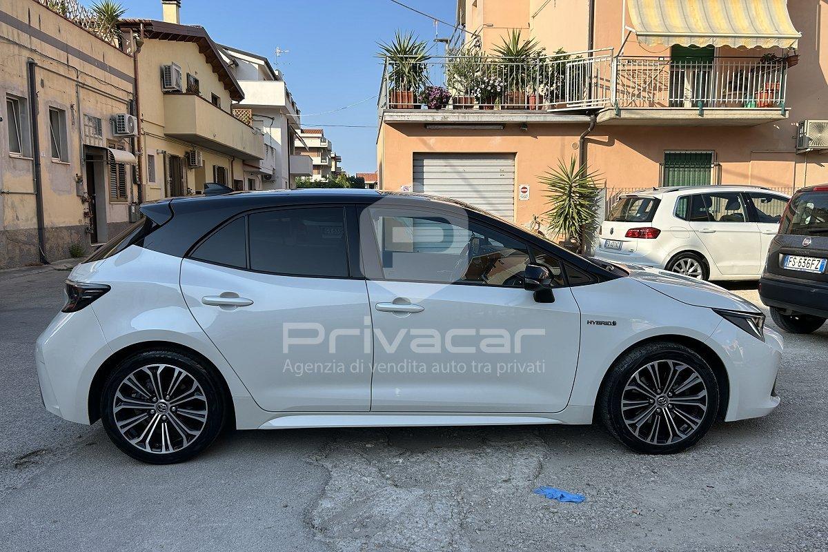 TOYOTA Corolla 2.0 Hybrid Style