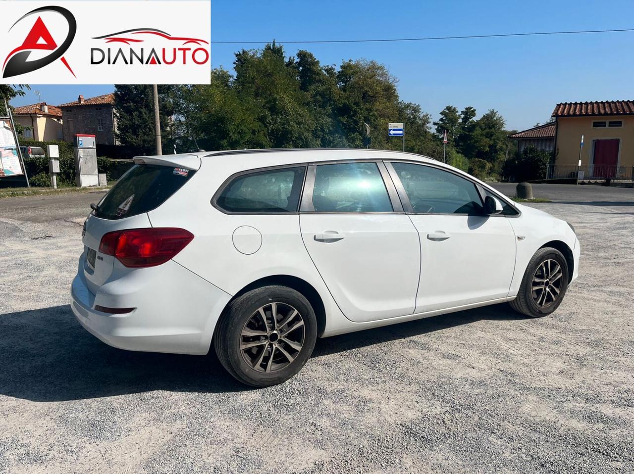Opel Astra 2.0 CDTI 165CV Sports Tourer Cambio Automatico