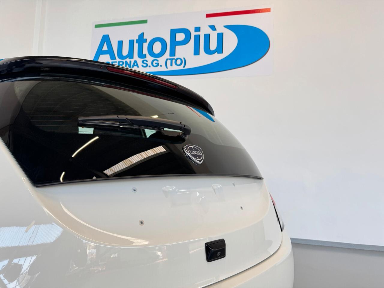 Lancia Ypsilon 1.0 FireFly 5 porte S&S Hybrid Gold Plus 5 posti