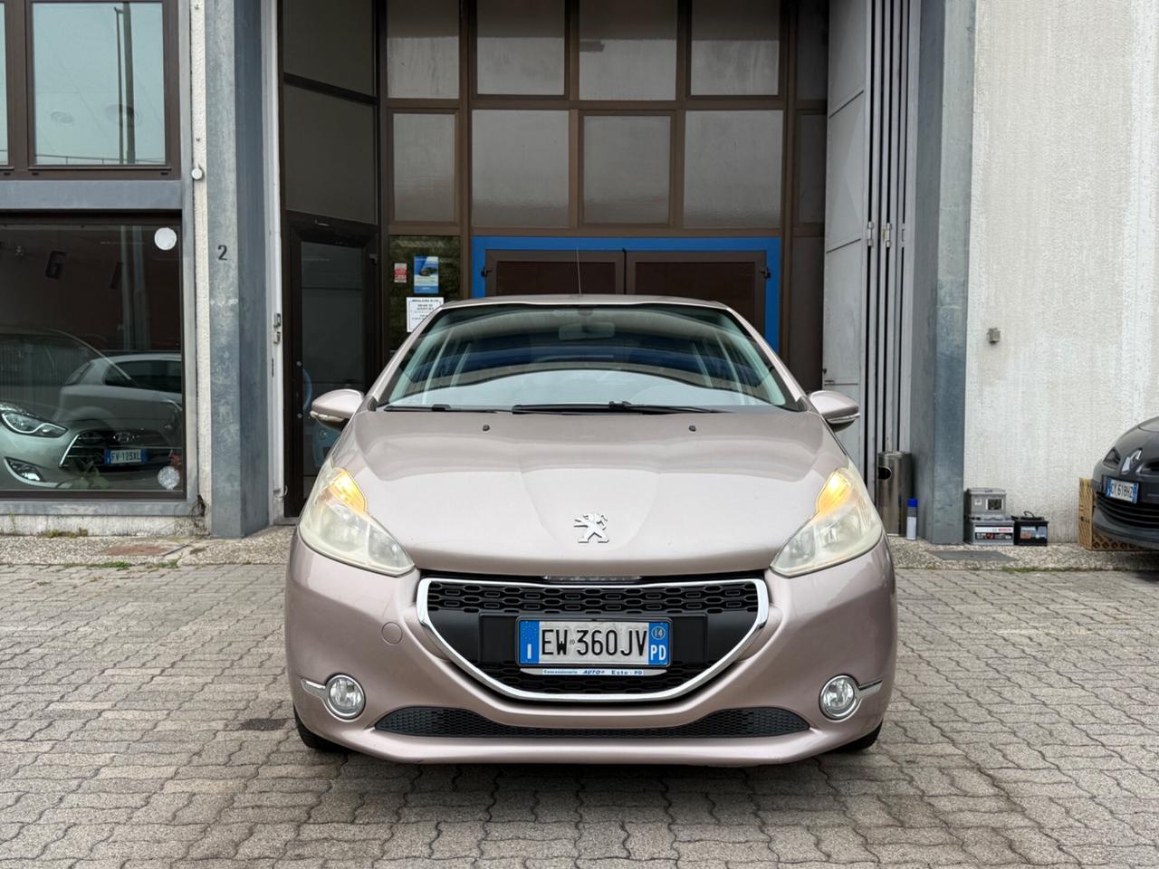 Peugeot 208 1.4 VTi 95 CV 5p. GPL Allure