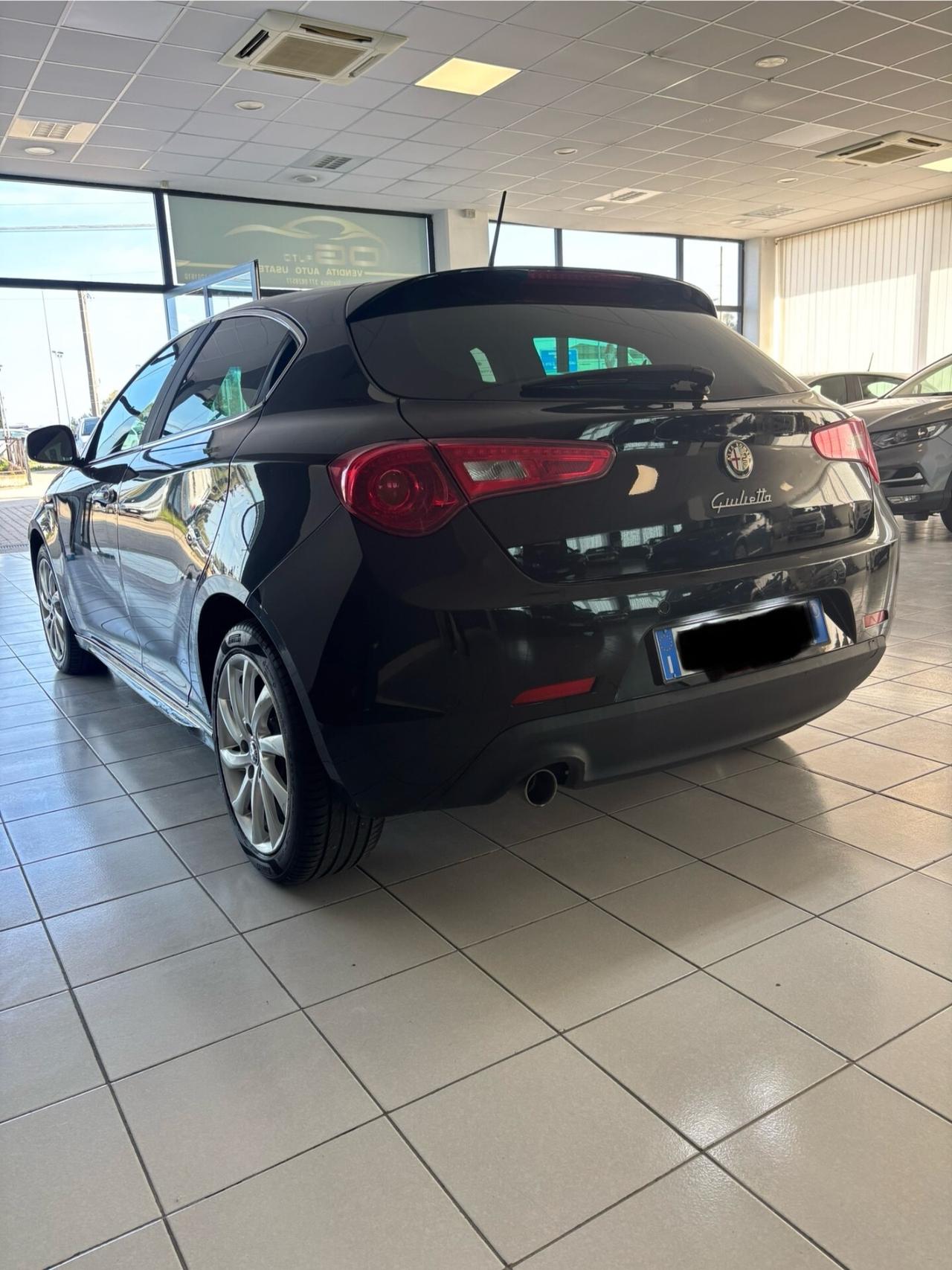 Alfa Romeo Giulietta 1.6 JTDm-2 120 CV Exclusive