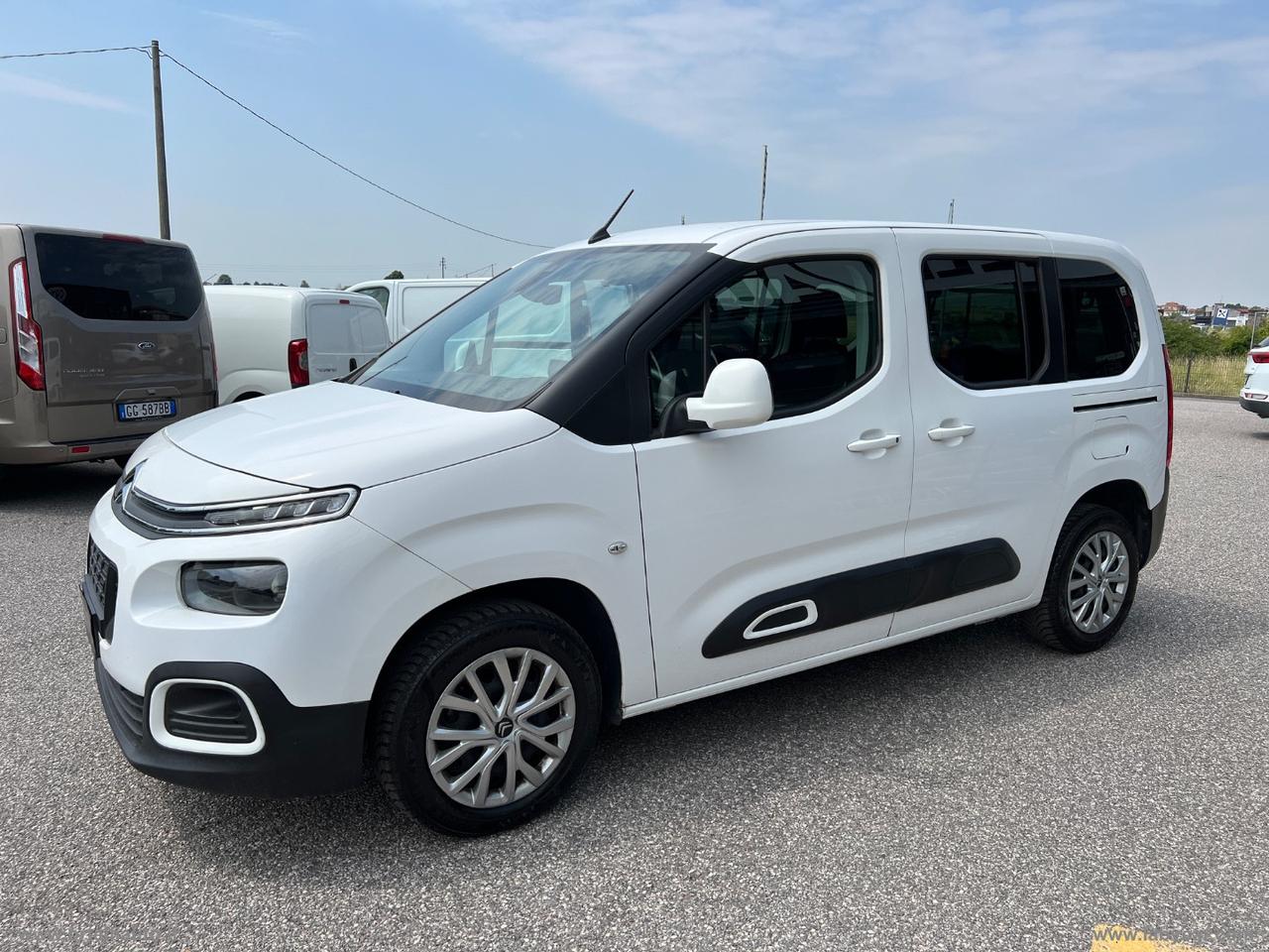 CITROEN Berlingo BlueHDi 100 S&S M Feel IVA DEDUCIBILE