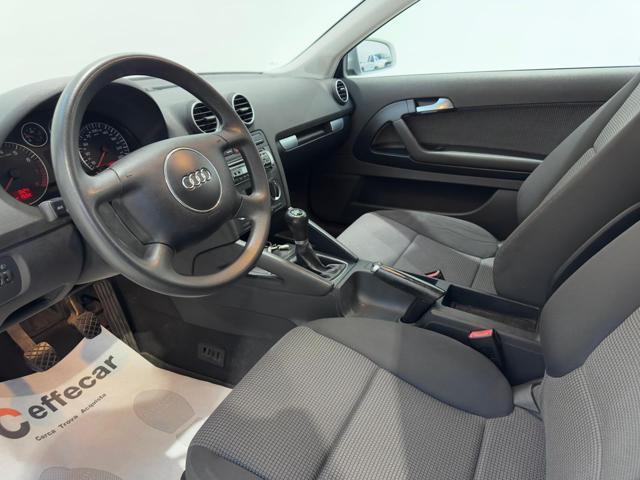 AUDI A3 1.6 Attraction
