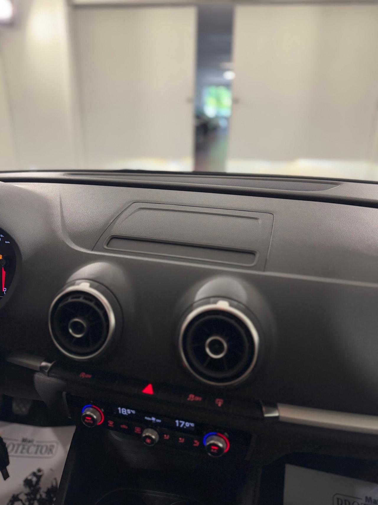 Audi A3 1.6 TDI clean diesel Ambition