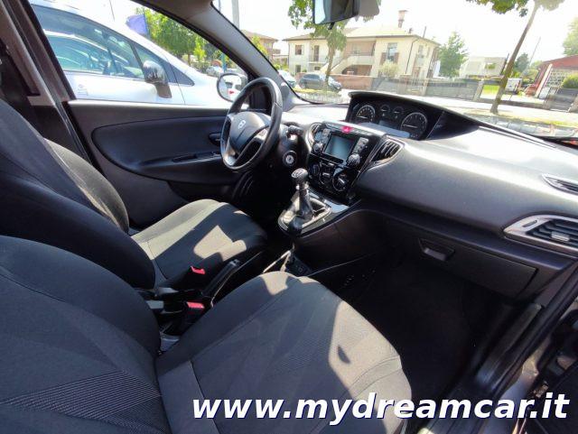 LANCIA Ypsilon 0.9 TwinAir 5P Metano NEOPATENTATI