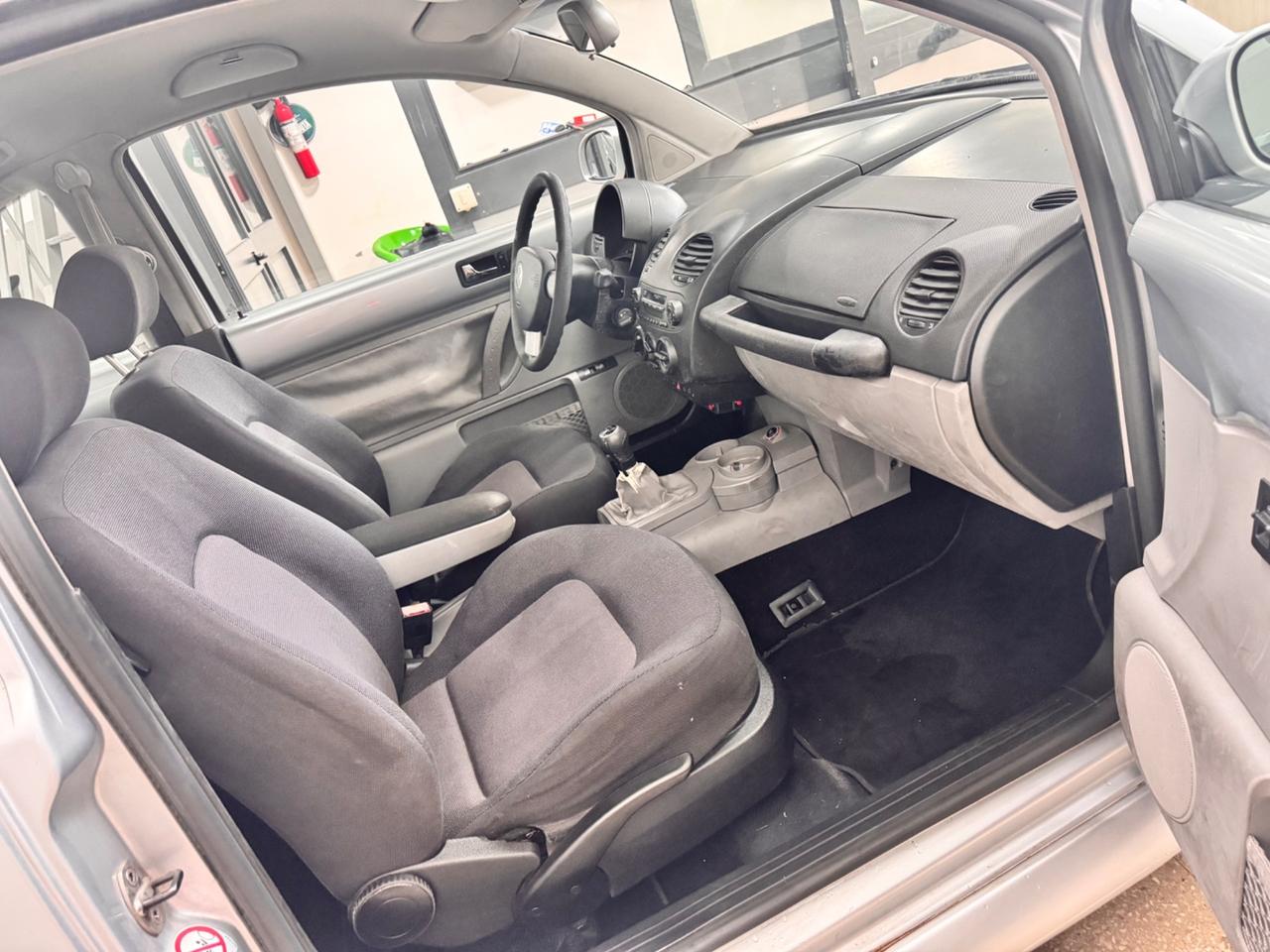 Volkswagen New Beetle 1.9 TDi 101CV 110.000 Km