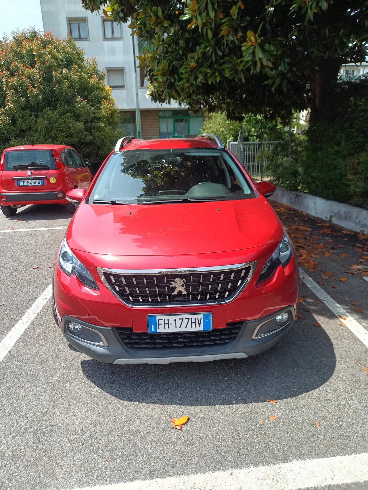 Peugeot 2008 BlueHDi 100 Allure