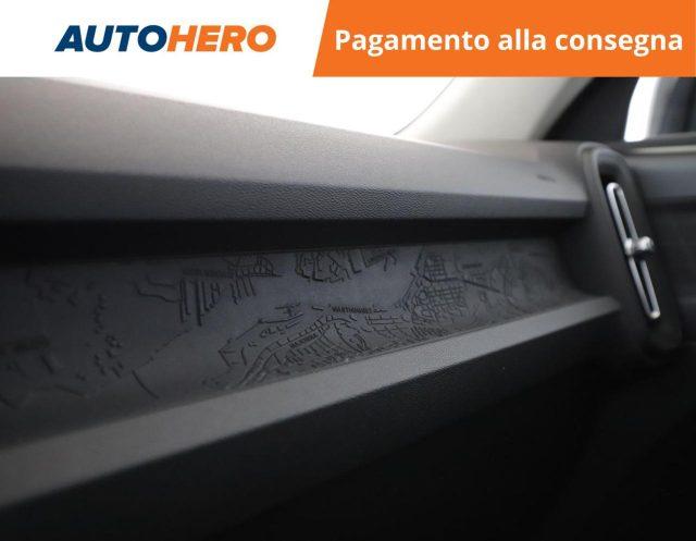 VOLVO XC40 D3 Geartronic Momentum Core