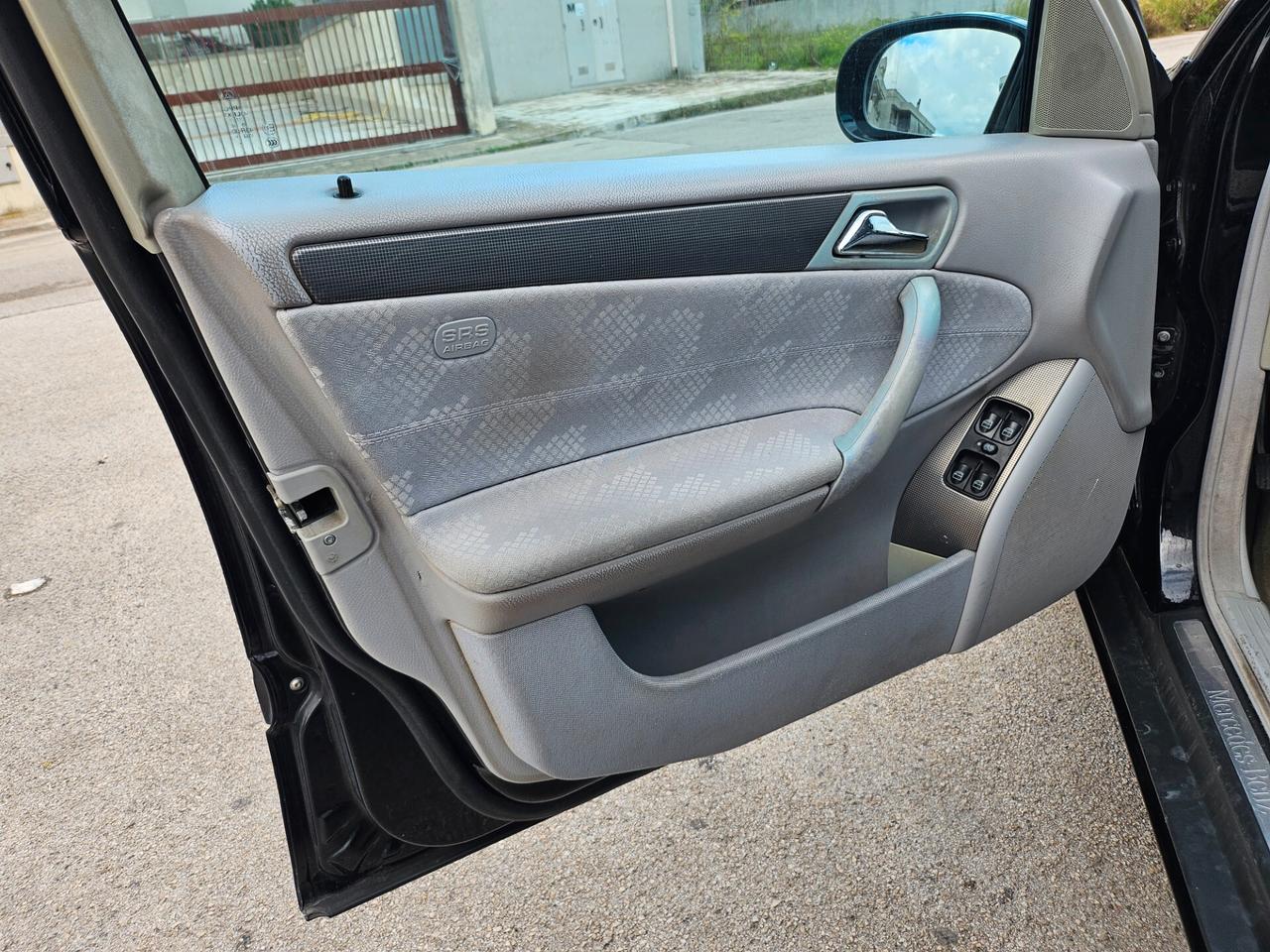 Mercedes C220 CDI sw Avantgarde