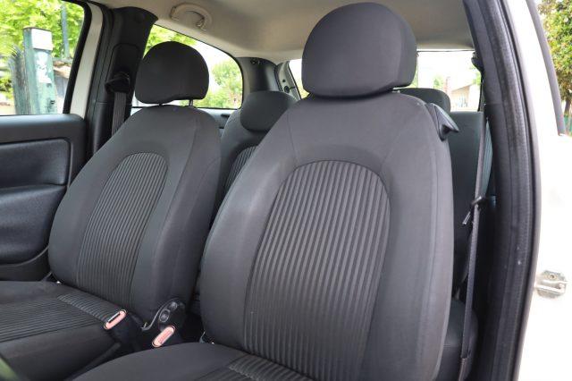 LANCIA Ypsilon 1.2i 69CV 5Porte UniProprietario per NEOPATENTATI