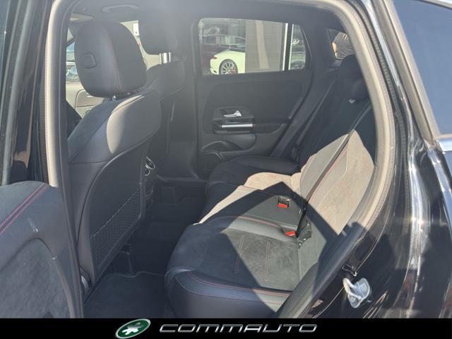 MERCEDES-BENZ GLA 200 d Automatic 4Matic AMG Line Premium