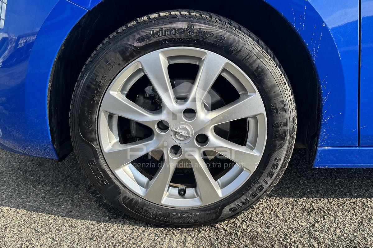 OPEL Corsa 1.2 Blitz Edition