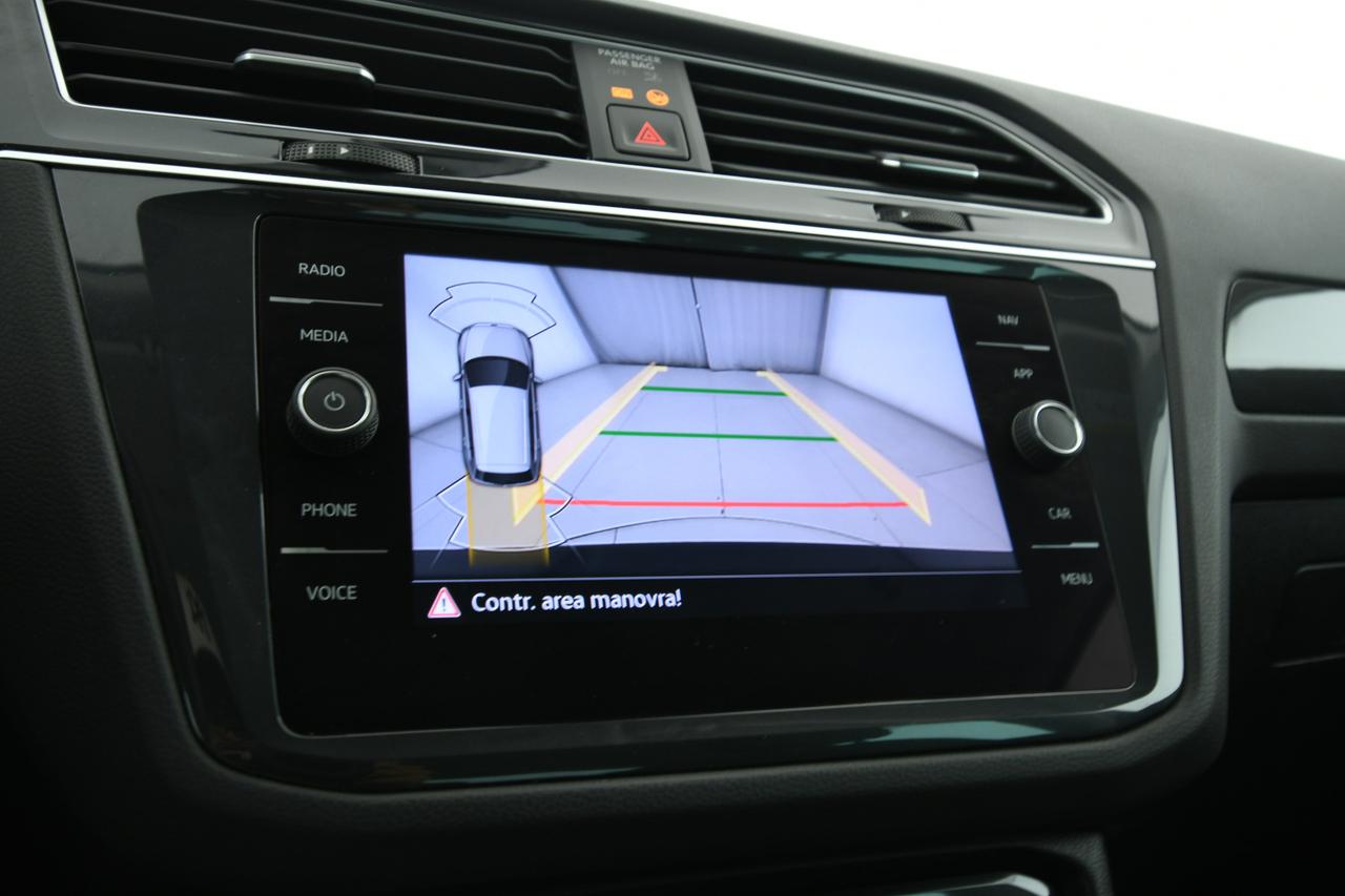 VOLKSWAGEN Tiguan 2.0 tdi Elegance 150cv dsg CAMERA+ACC+APP CONNECT