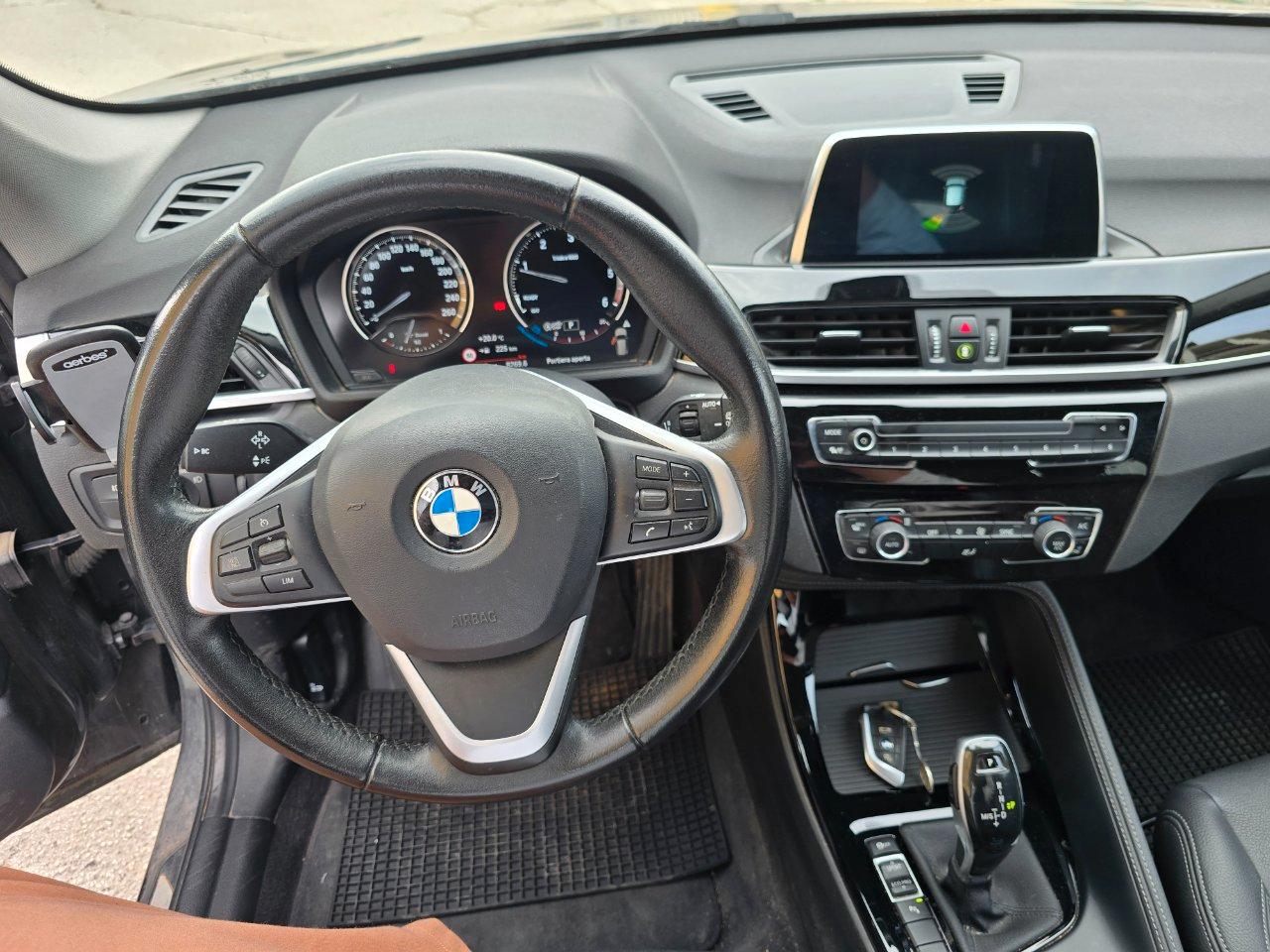 BMW X1 sdrive18d xLine auto my18