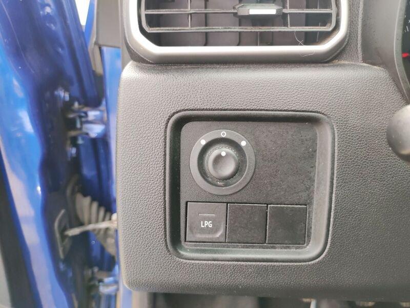 Dacia Duster II 2021 1.0 tce Essential Gpl 4x2 100cv