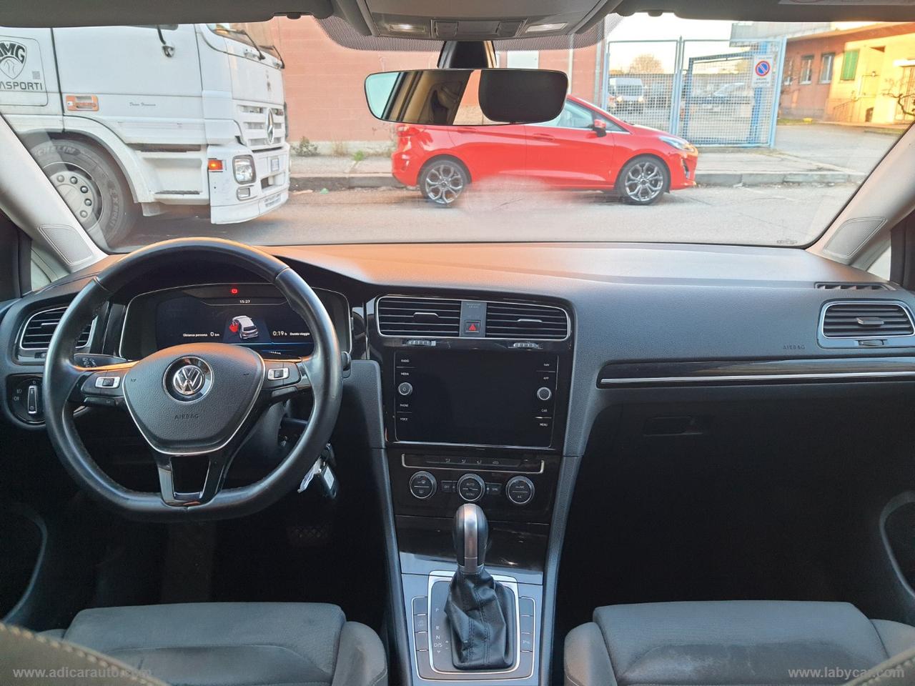 VOLKSWAGEN Golf 1.6 TDI 115CV DSG 5p. Highline BMT