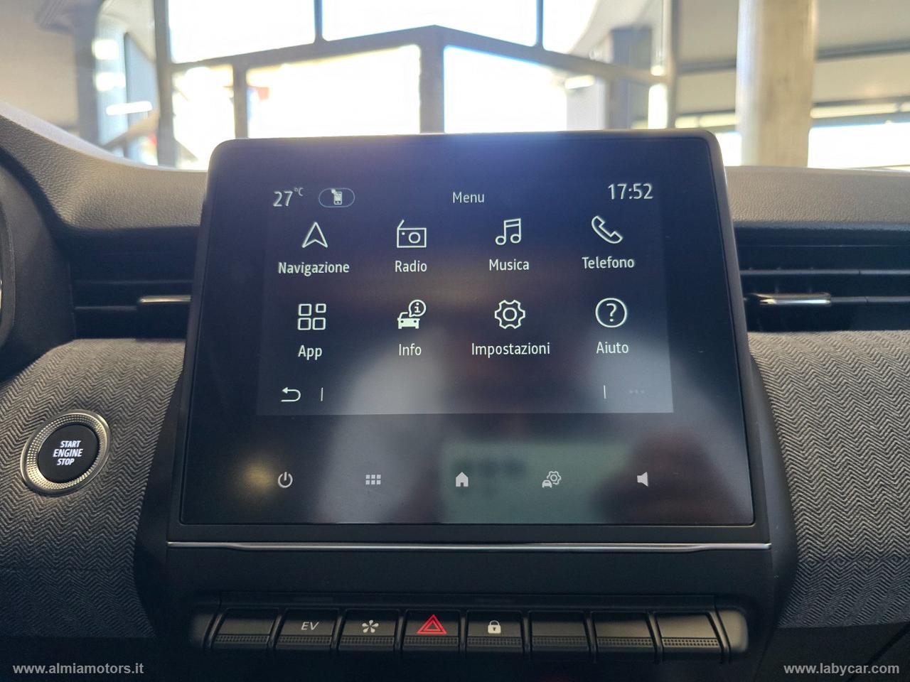 RENAULT Clio Full Hybrid E-Tech 145 CV Techno