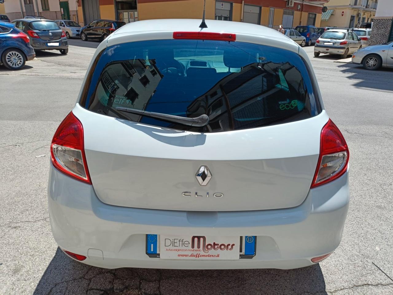 Renault Clio 1.2 16V 5 porte GPL Yahoo!