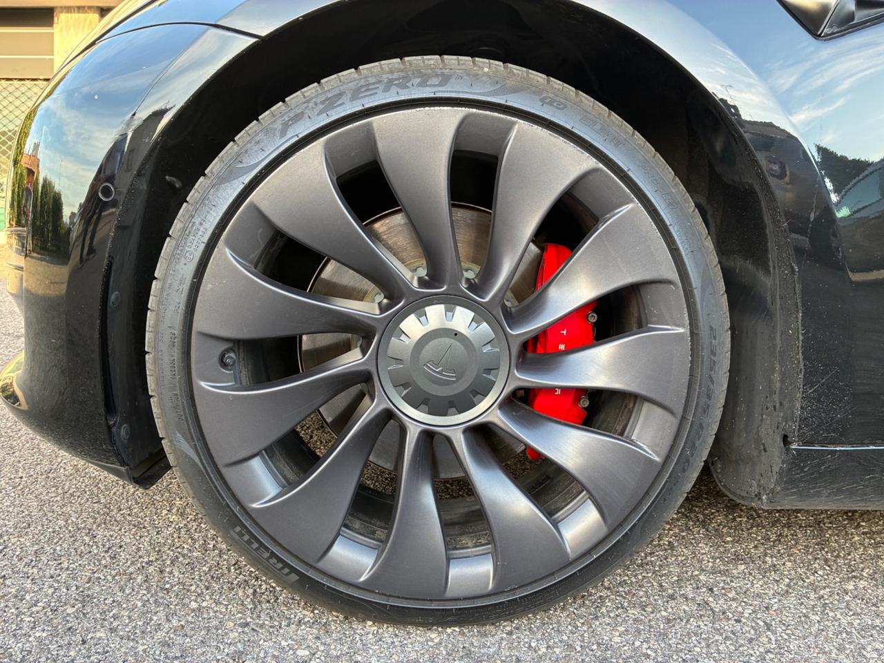 Tesla Model 3 Performance Dual Motor Long Range