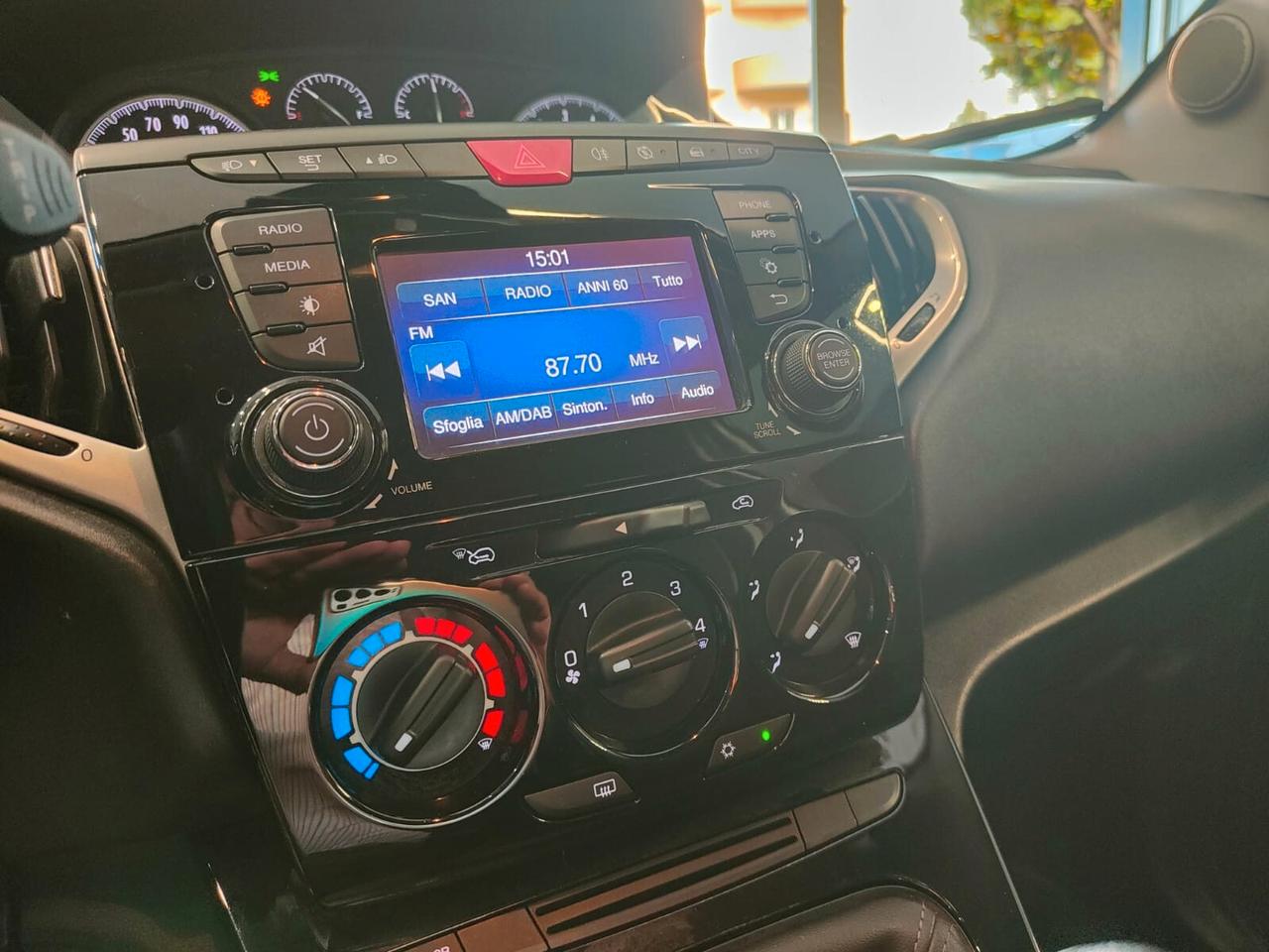 Lancia Ypsilon 1.2 69 CV 5 porte GPL Platinum