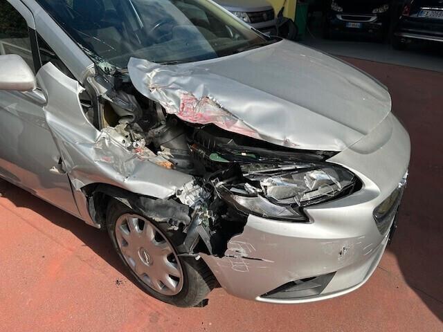 Opel Corsa 1.4 90CV GPL Tech 5 porte Cosmo