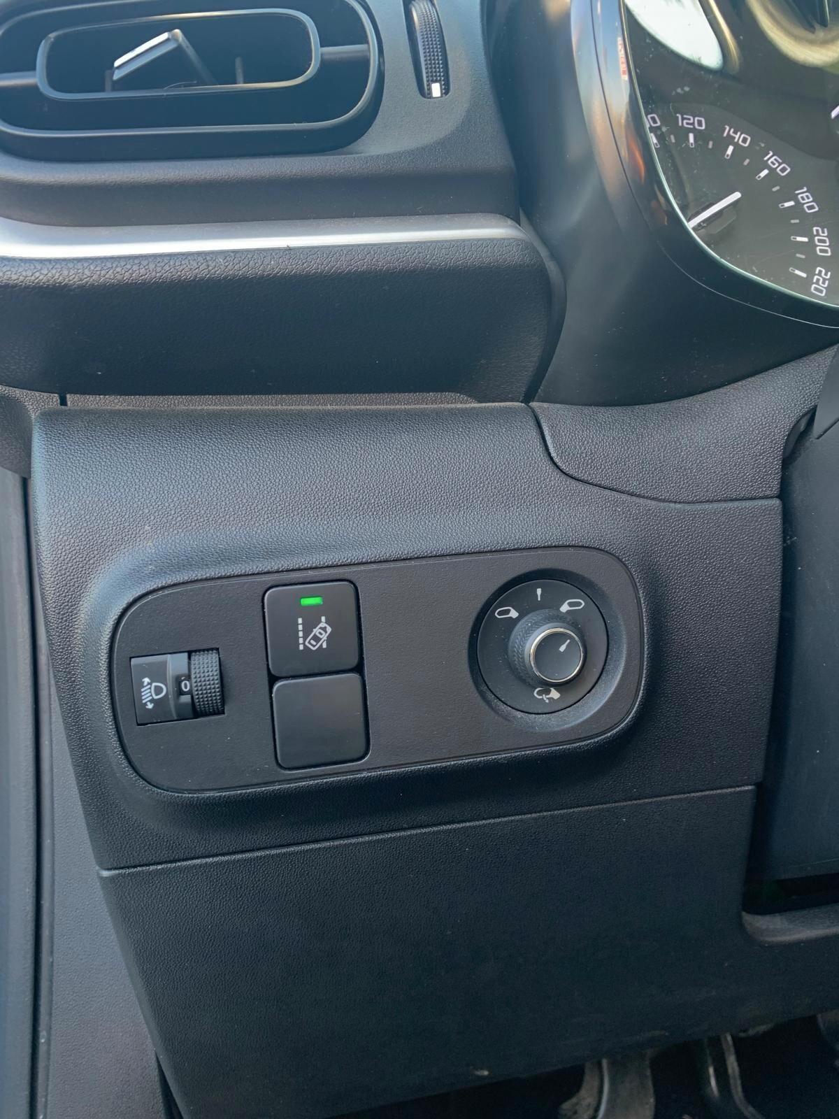 Citroen C3 BlueHDi 100 S&S Shine
