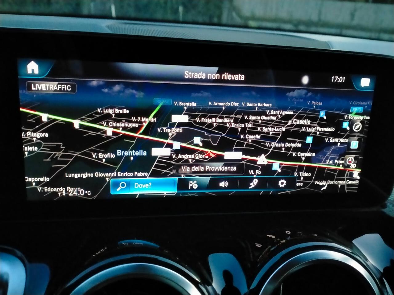 Mercedes-Benz GLB 180 D BUSINESS EXTRA 8MLED/SEDILI SPORT/DISPLAY MAXI