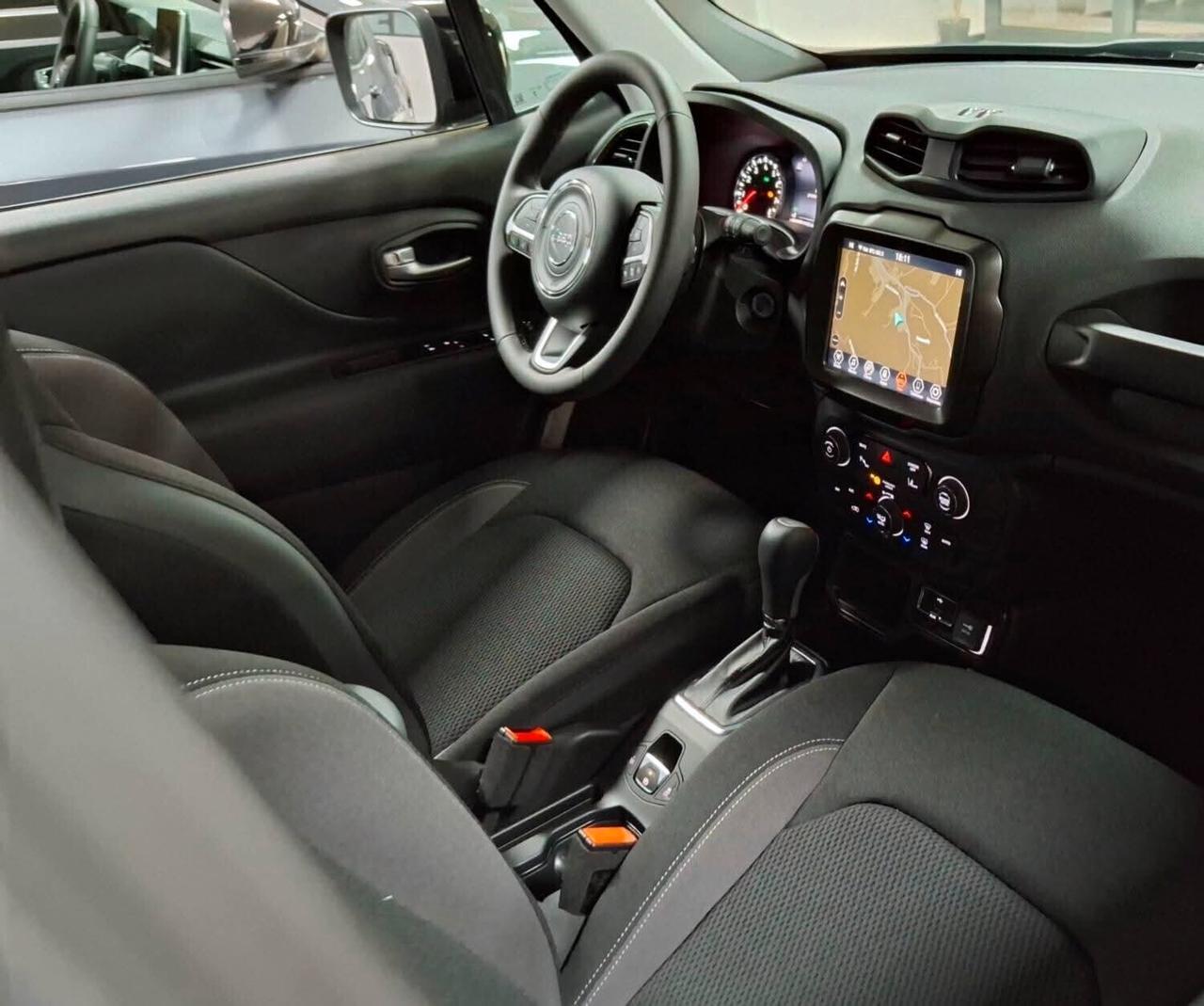 Jeep Renegade 1.5 T4 MHEV Fari full led