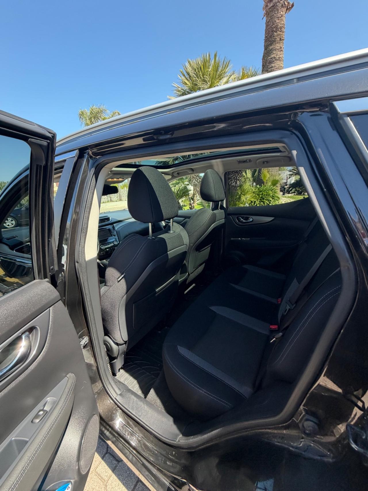 Nissan Qashqai 1.5 dCi Tekna