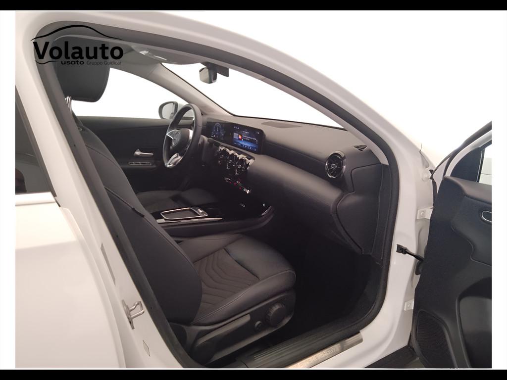 Mercedes-Benz Classe A - W177 2023 - A 180 d Advanced auto