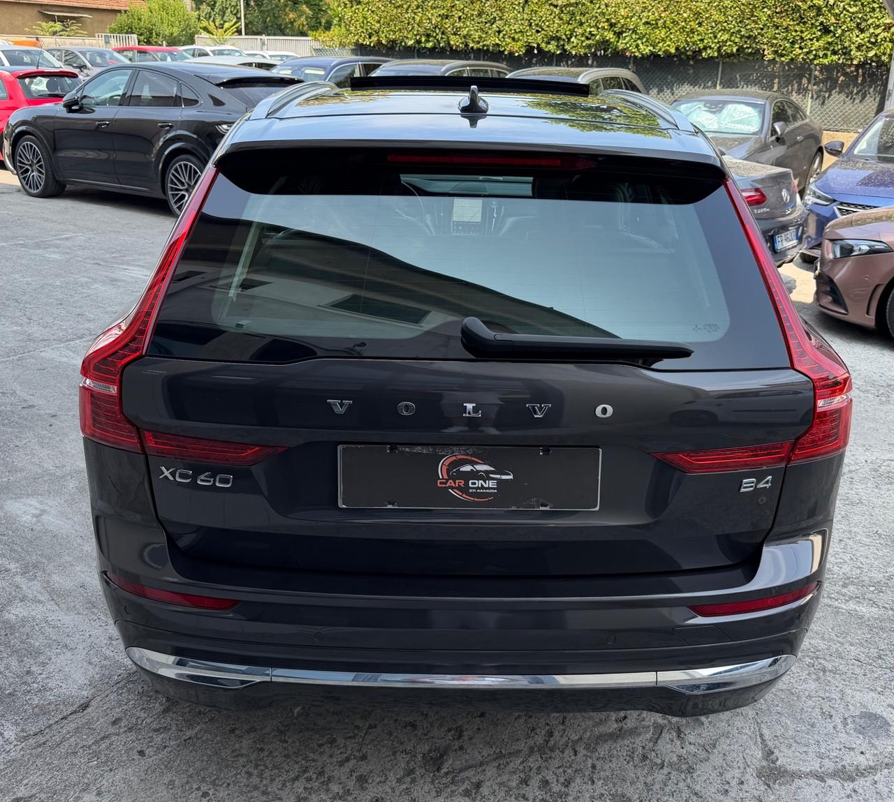 Volvo XC 60 XC60 B4 (d) automatico Plus Dark