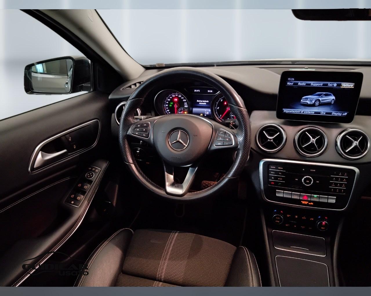 Mercedes-Benz GLA-X156 2017 - GLA 200 d Sport auto