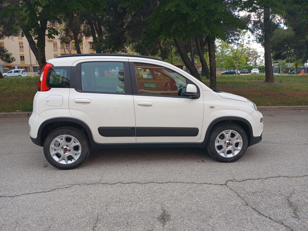 Fiat Panda 0.9 TwinAir Turbo Natural Power Trekking