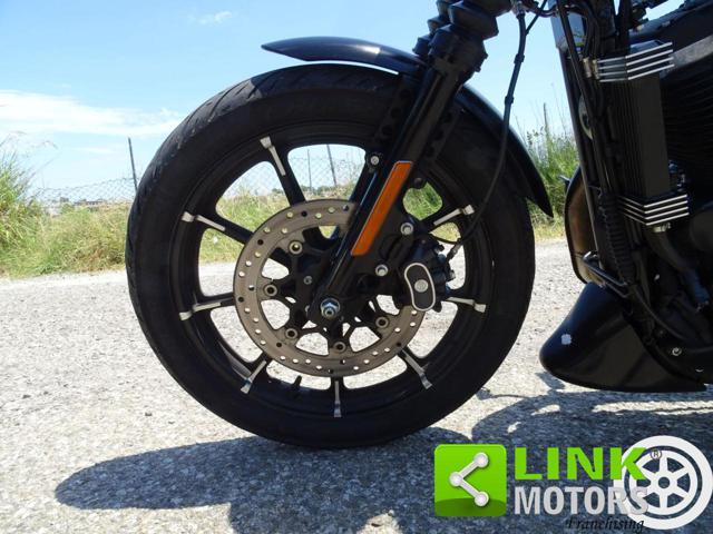 HARLEY-DAVIDSON 883 Iron XL ANNO 2016