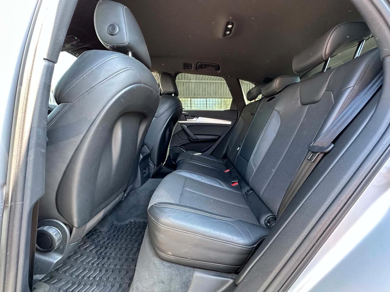 Audi Q5 40 TDI quattro S tronic Business Sport