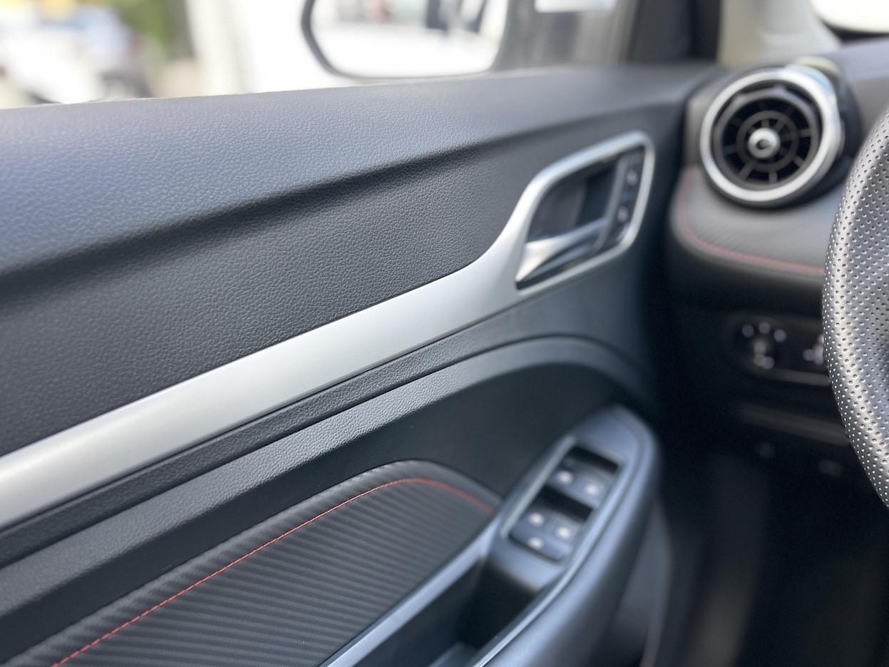 Mg ZS 1.5 Benzina 106CV Luxury E6 Neo. - 2024