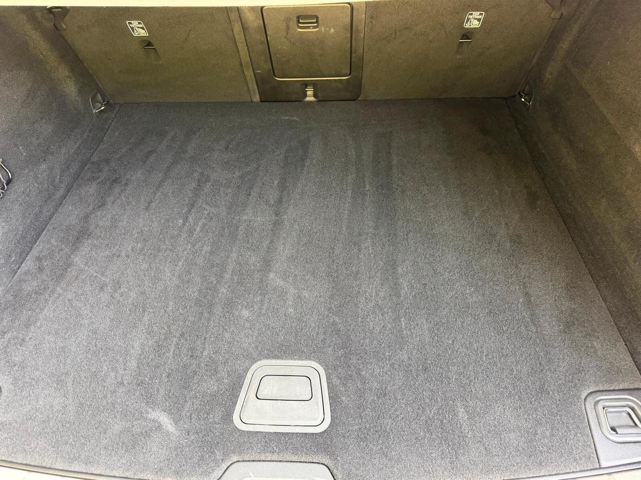 Volvo XC 60 XC60 B4 (d) AWD Geartr. Inscription Pilot Assist II