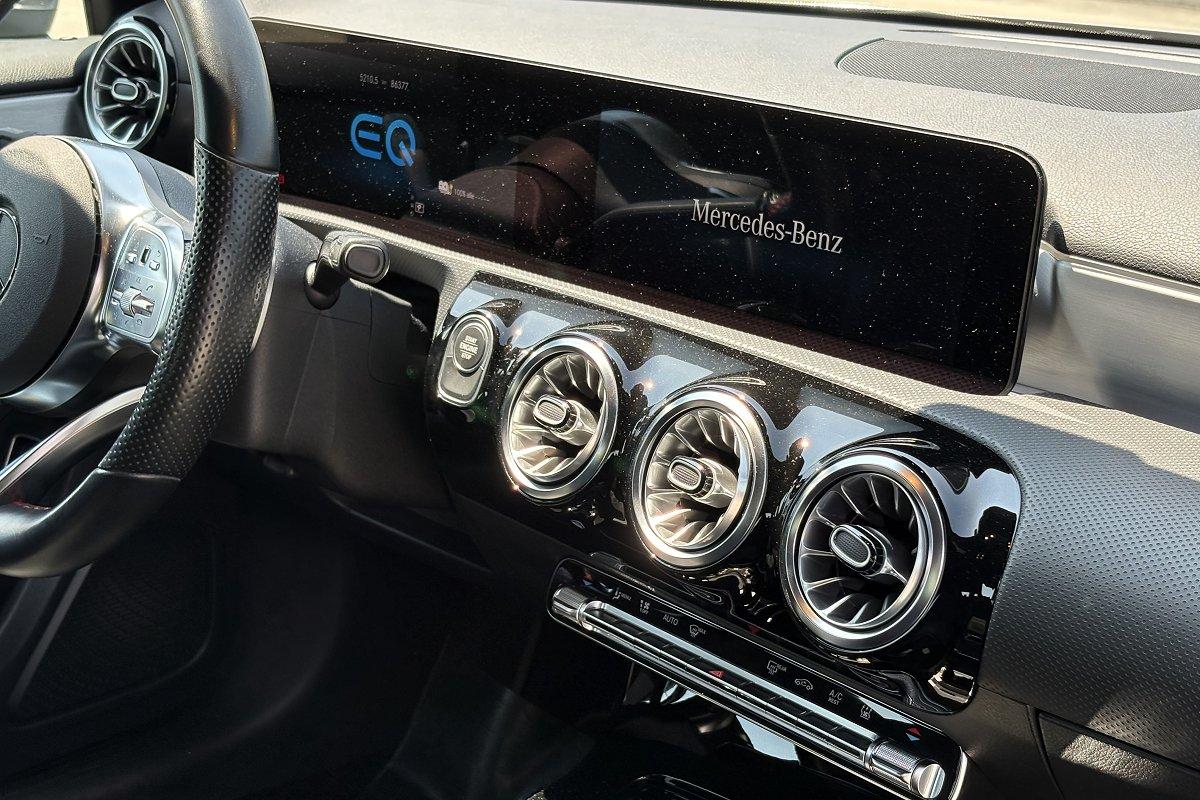 MERCEDES A 250 e Automatic EQ-Power Premium