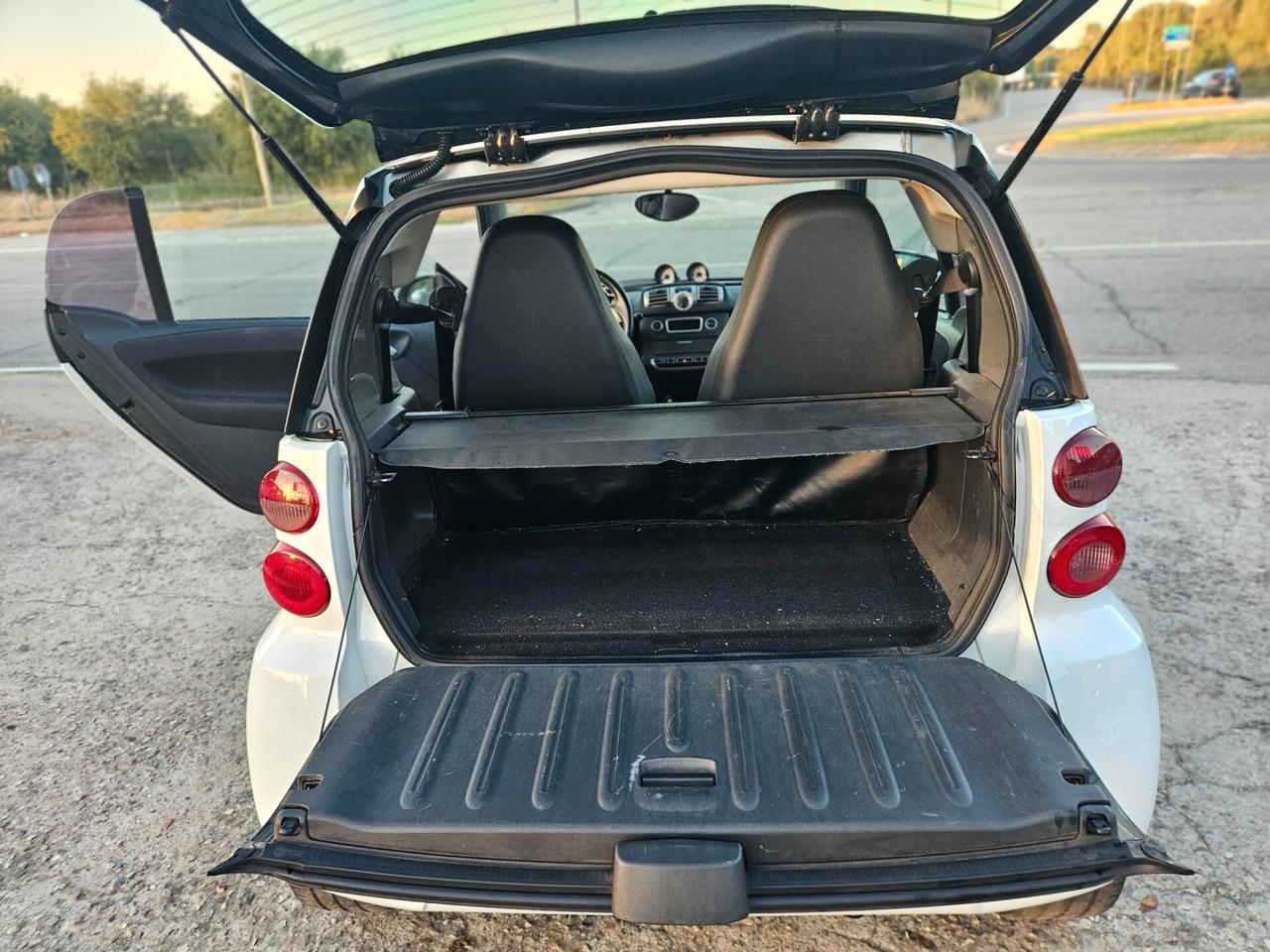 Smart ForTwo 1000 52 kW MHD coupé passion