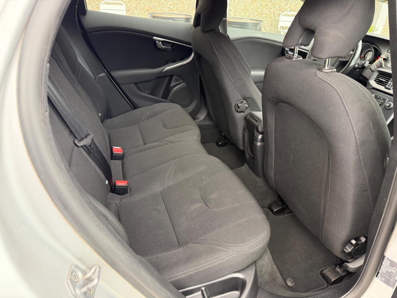 Volvo V40 D3 2.0 Diesel 88KW 6marce euro6b