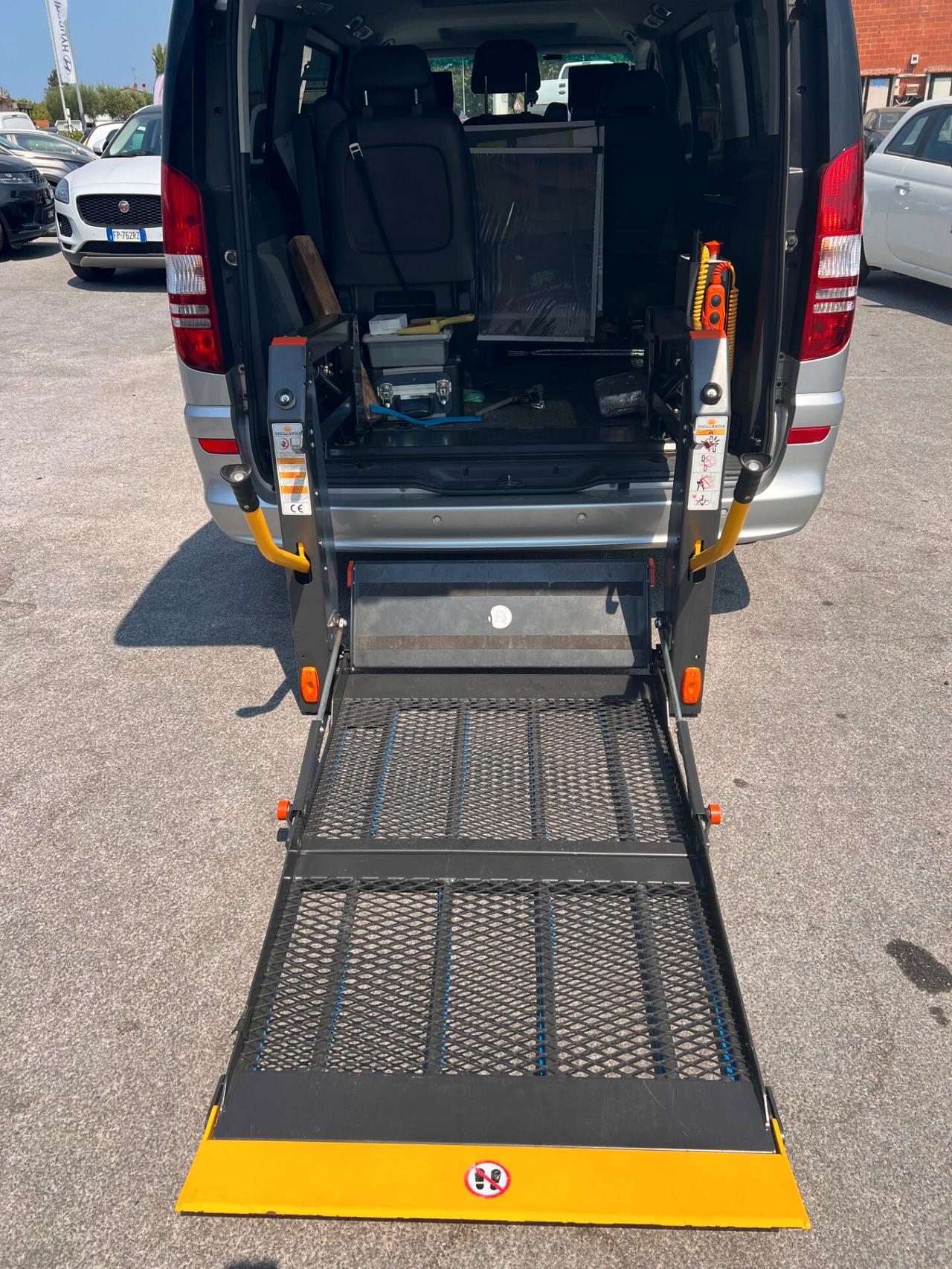 Mercedes-benz Viano 2.0 CDI Ambiente L - 9 POSTI E ALLESTIMENTO DISABILI IN ARRIVO
