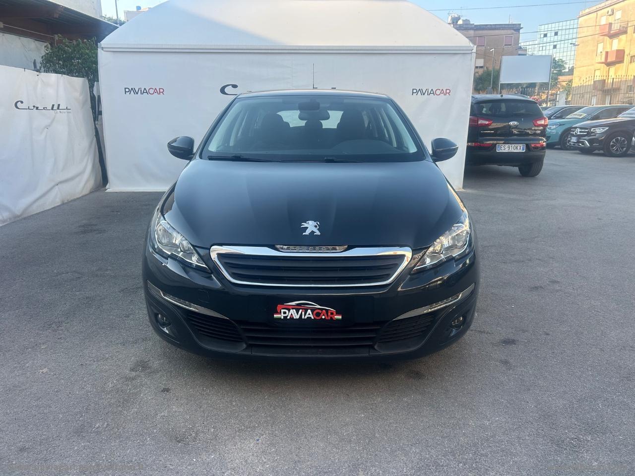 PEUGEOT 308 1.6 HDi 110 CV 5p. Féline