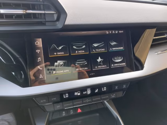 AUDI A3 SPB 30 TFSI S tronic Business Uniprò Fatturab.Navi