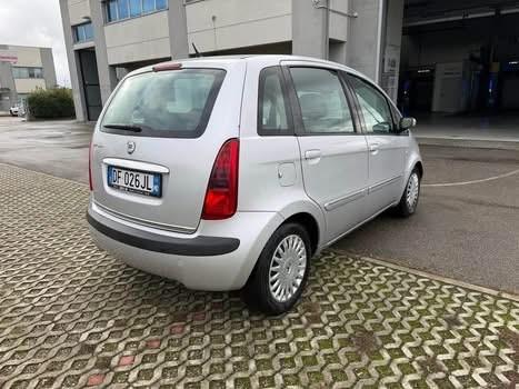 Lancia MUSA 1.4 16V Platino Plus