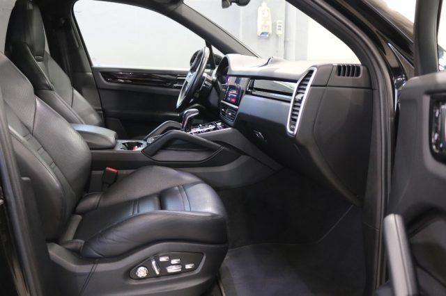 PORSCHE Cayenne 3.0 V6 E-Hybrid